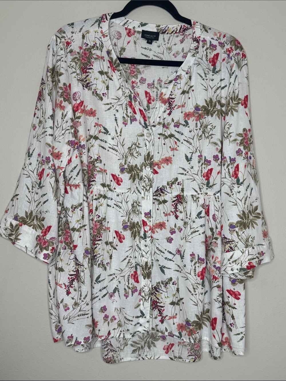 Jones & Co Ivory White Floral Button-Front Tunic XL